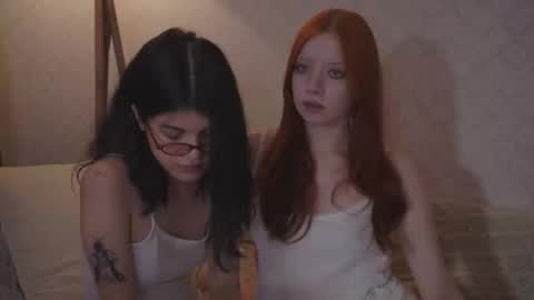 EllaLyn online show from October 10, 7:24 pm