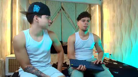Snapshot of the_dean_boy chatting on September 13, 7:08 am Ithan and Leo online show from September 13, 7:08 am