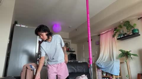 the_emmarouge online show from September 19, 2:13 am