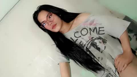 the_horny_bella online show from February 28, 7:48 pm