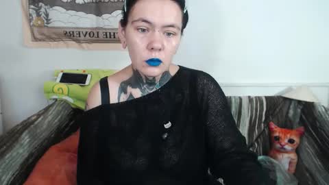 Snapshot of the_ice_woman chatting on September 21, 2:46 am the_ice_woman online show from September 21, 2:46 am