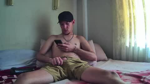 the_misfts online show from April 21, 12:33 pm