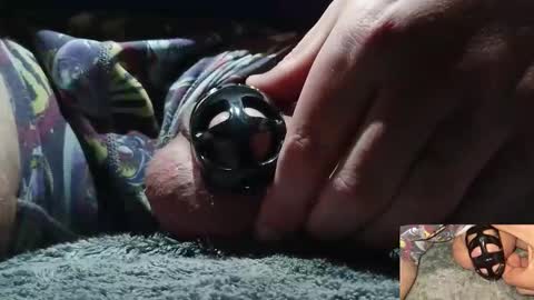 Snapshot of the_pr0f chatting on December 21, 9:11 pm the_pr0f online show from December 21, 9:11 pm