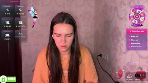 Alice online show from November 13, 8:30 pm