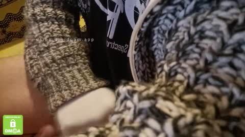 Snapshot of the_real_handjob_couple chatting on February 10, 7:23 am The Real Hanjob Couple online show from February 10, 7:23 am