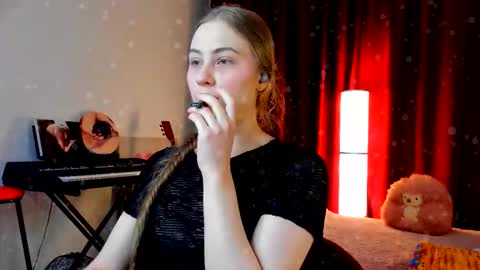 Ally    STREAMING ON TWITCH NOW Check my Twitter for updates online show from December 3, 2:37 pm