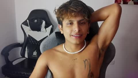 Danny online show from March 30, 5:08 am