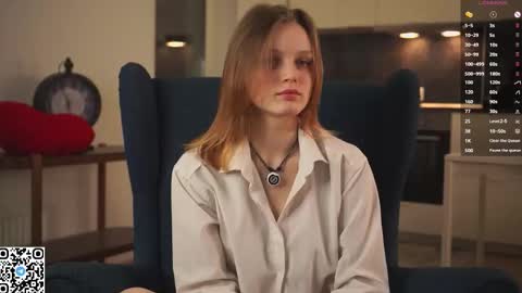 Emma online show from September 12, 4:07 pm