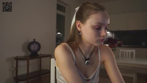 Emma online show from September 21, 4:08 pm