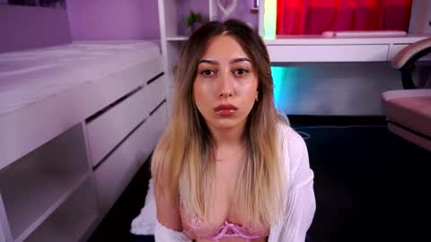 TheaOrre online show from May 21, 8:54 am