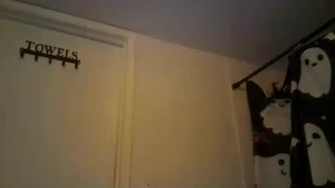 Snapshot of thebabybrii chatting on September 14, 5:28 am thebabybrii online show from September 14, 5:28 am