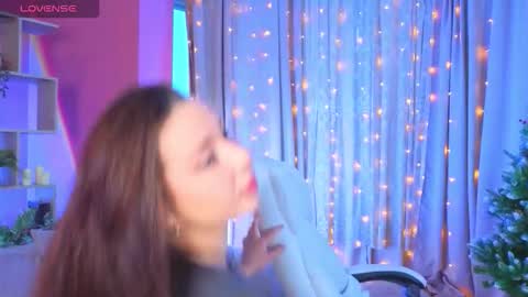 Lucy online show from January 8, 11:45 am