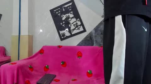 DEAN AND MARY online show from March 14, 8:03 pm