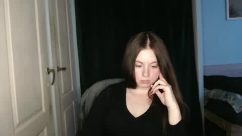 raissa online show from May 9, 3:39 pm