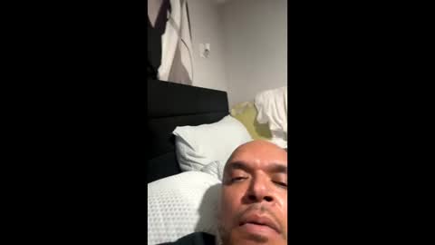 Snapshot of thebombxoxo69 chatting on April 3, 3:43 pm thebombxoxo69 online show from April 3, 3:43 pm