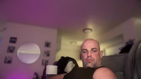 Snapshot of thebuzz777 chatting on January 8, 12:26 pm theBuzz777 online show from January 8, 12:26 pm