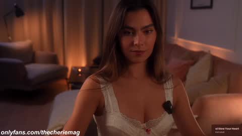 Cherie   online show from December 3, 8:40 pm