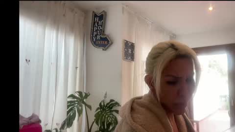 thecontcobracock24cm online show from January 13, 10:25 am