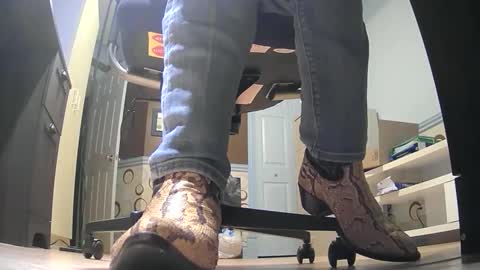 thecowboy_74 online show from October 25, 3:36 am