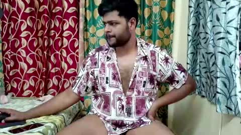 thecuteboyy online show from May 21, 10:11 am