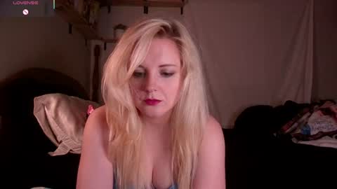 Kassandra Grant online show from July 14, 3:44 am