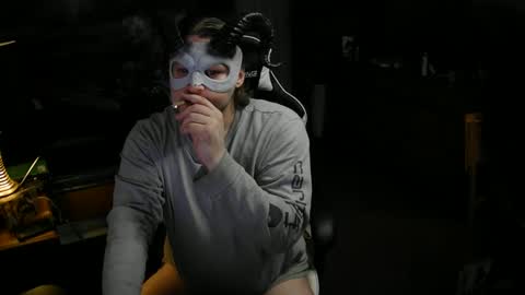 Snapshot of thedemonlord93 chatting on December 5, 4:31 am thedemonlord93 online show from December 5, 4:31 am