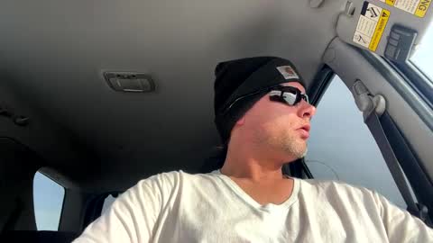 Carter Bates online show from February 20, 9:53 pm