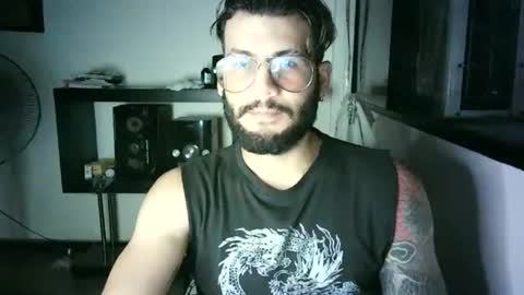 Snapshot of thedragonboyxxx chatting on June 29, 4:19 am thedragonboyxxx online show from June 29, 4:19 am