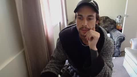 Snapshot of thee_ricky_lee chatting on March 1, 11:40 pm RickyLee online show from March 1, 11:40 pm