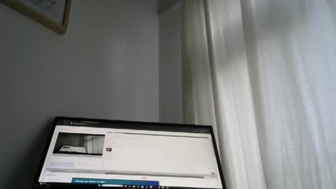 Snapshot of theericshow chatting on September 17, 6:09 pm theericshow online show from September 17, 6:09 pm