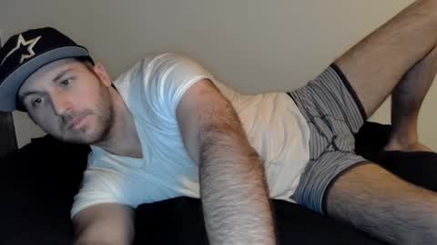 Theetwohander online show from February 14, 1:13 am