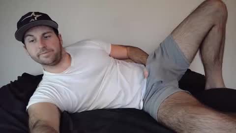 Theetwohander online show from December 21, 7:32 pm