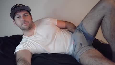 Theetwohander online show from April 2, 3:15 am