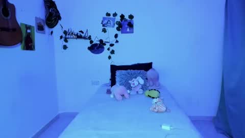 Ariamapola88 online show from September 15, 11:05 pm