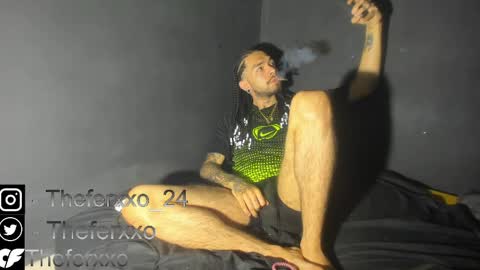 independent Model online show from March 30, 9:16 pm