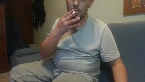 Snapshot of theglobezonexxx chatting on December 22, 7:33 pm theglobezonexxx online show from December 22, 7:33 pm