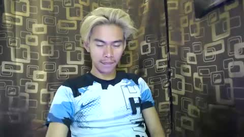 JAY online show from December 13, 5:21 pm