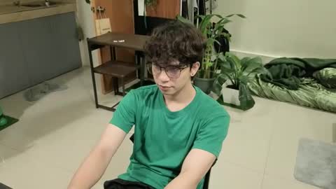 Green online show from February 21, 8:21 pm