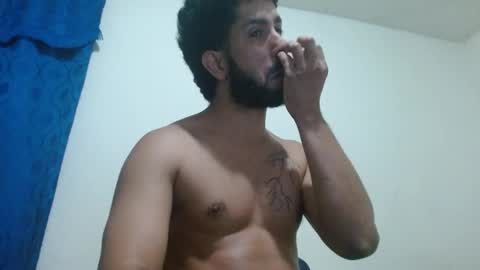 thehousedog online show from April 3, 10:24 am