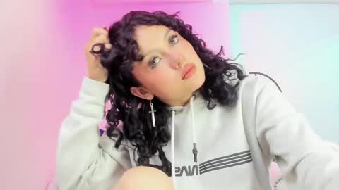 Theia  online show from January 30, 12:59 pm