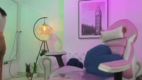 Theia  online show from February 22, 12:40 pm