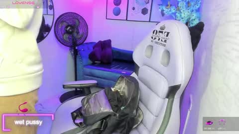 Theia  online show from September 29, 12:21 pm