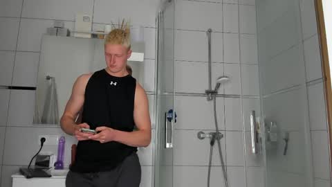thejacob_d online show from May 28, 4:37 pm