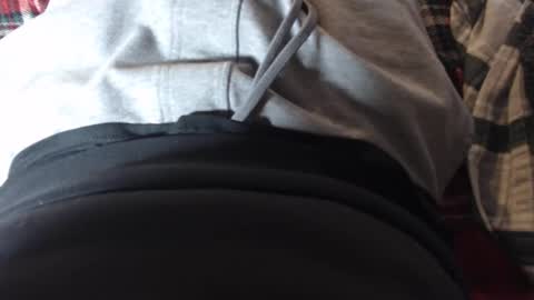 Liam online show from February 16, 6:59 pm