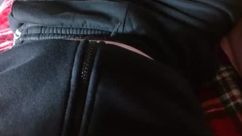 Snapshot of thejerk1974 chatting on April 8, 4:51 pm Liam online show from April 8, 4:51 pm