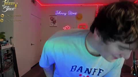 Snapshot of thejohnnystone chatting on January 29, 1:05 am Johnny Stone online show from January 29, 1:05 am