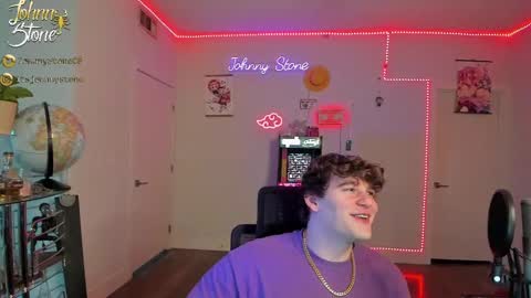 Snapshot of thejohnnystone chatting on March 9, 1:14 am Johnny Stone online show from March 9, 1:14 am