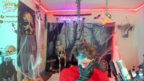 Snapshot of thejohnnystone chatting on October 5, 11:57 pm Johnny Stone online show from October 5, 11:57 pm