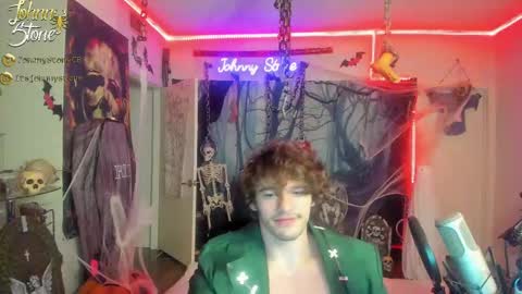 Snapshot of thejohnnystone chatting on October 7, 2:53 am Johnny Stone online show from October 7, 2:53 am