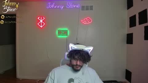 Snapshot of thejohnnystone chatting on December 16, 11:54 pm Johnny Stone online show from December 16, 11:54 pm